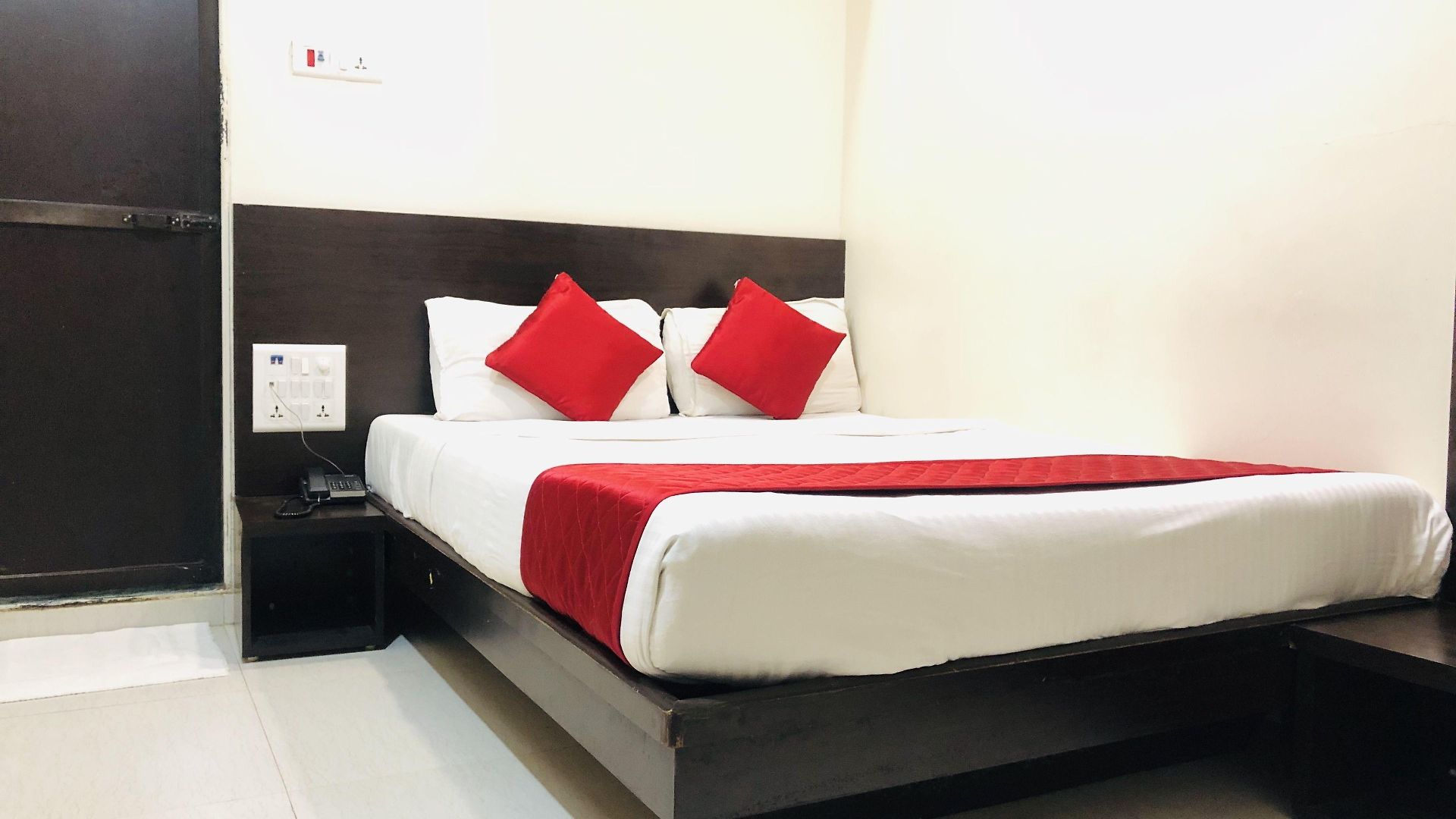 Guestinn Residency Hotel Mumbai