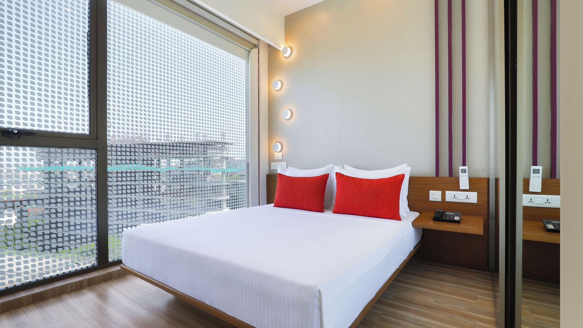 Hotel Lemon Tree Hotel, Kalina Bkc, Mumbai
