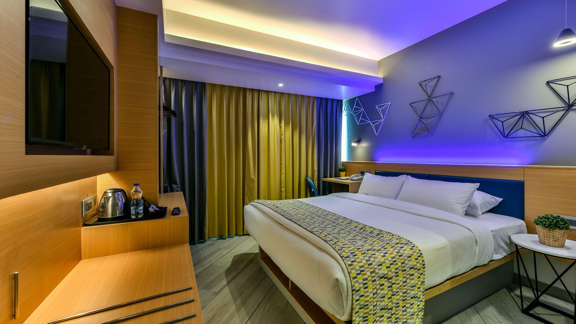 Hotel Indie Stays, Bkc Mumbai