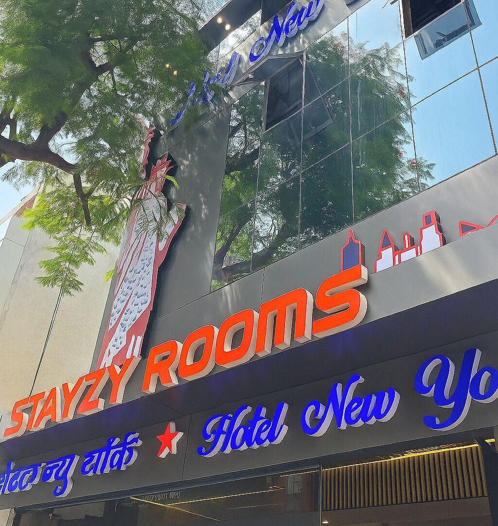 Newyork By Stayzy Mumbai