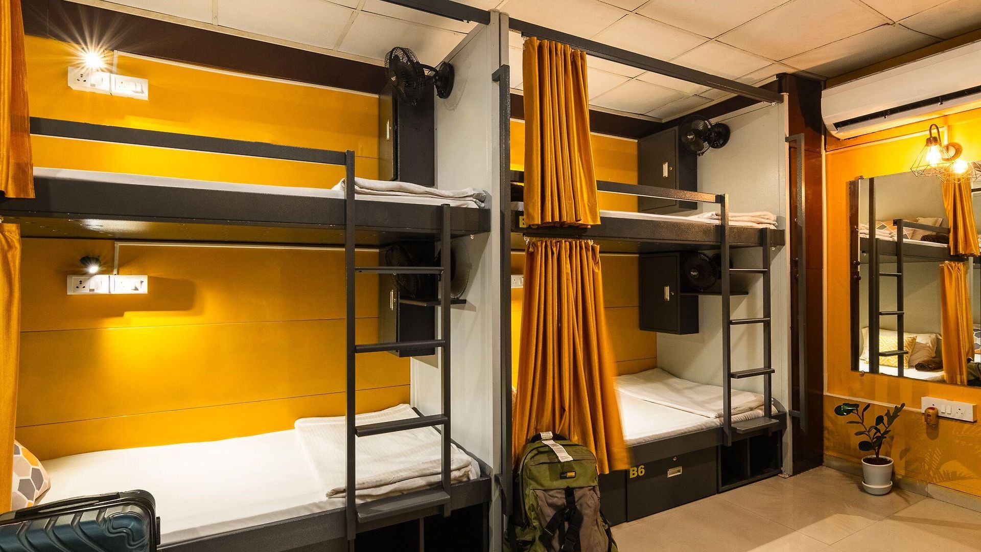 Forrest Hostel *