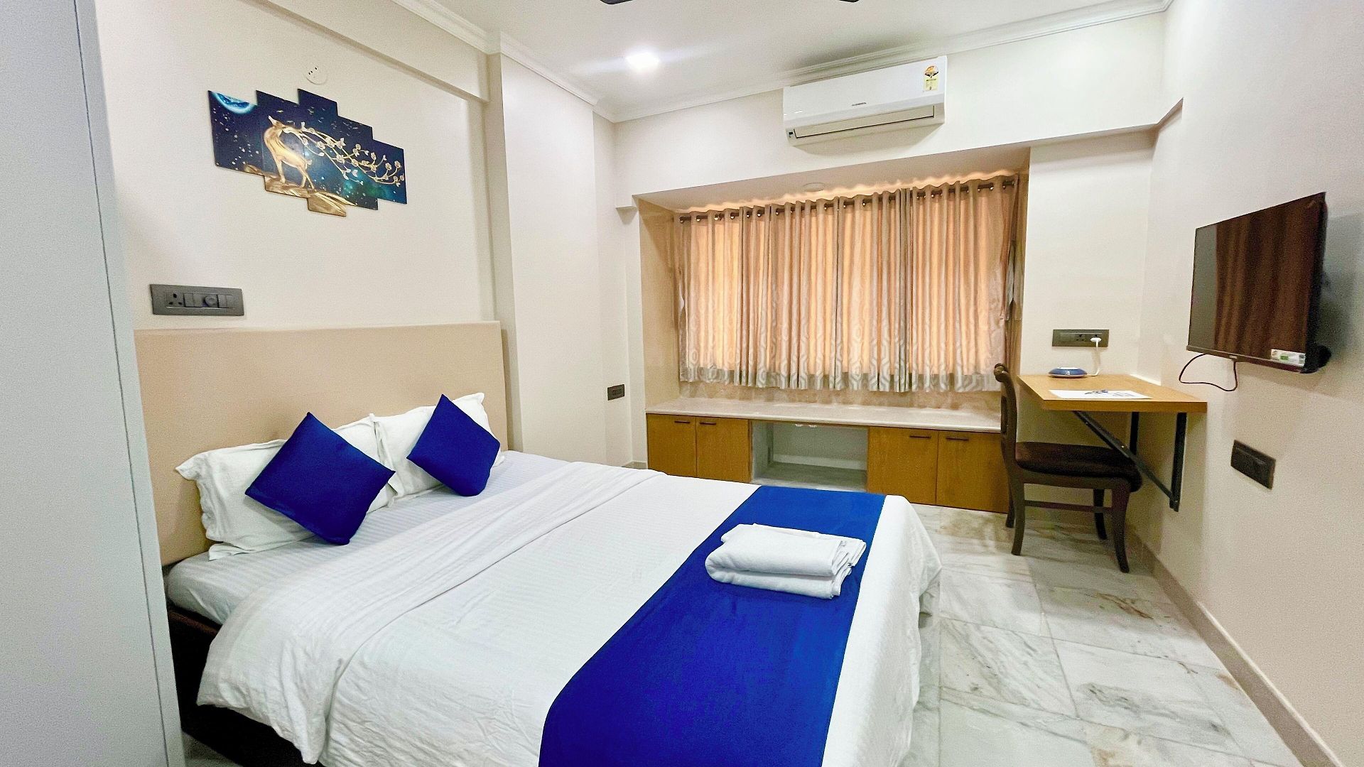 Zenith Homes - Powai 3*