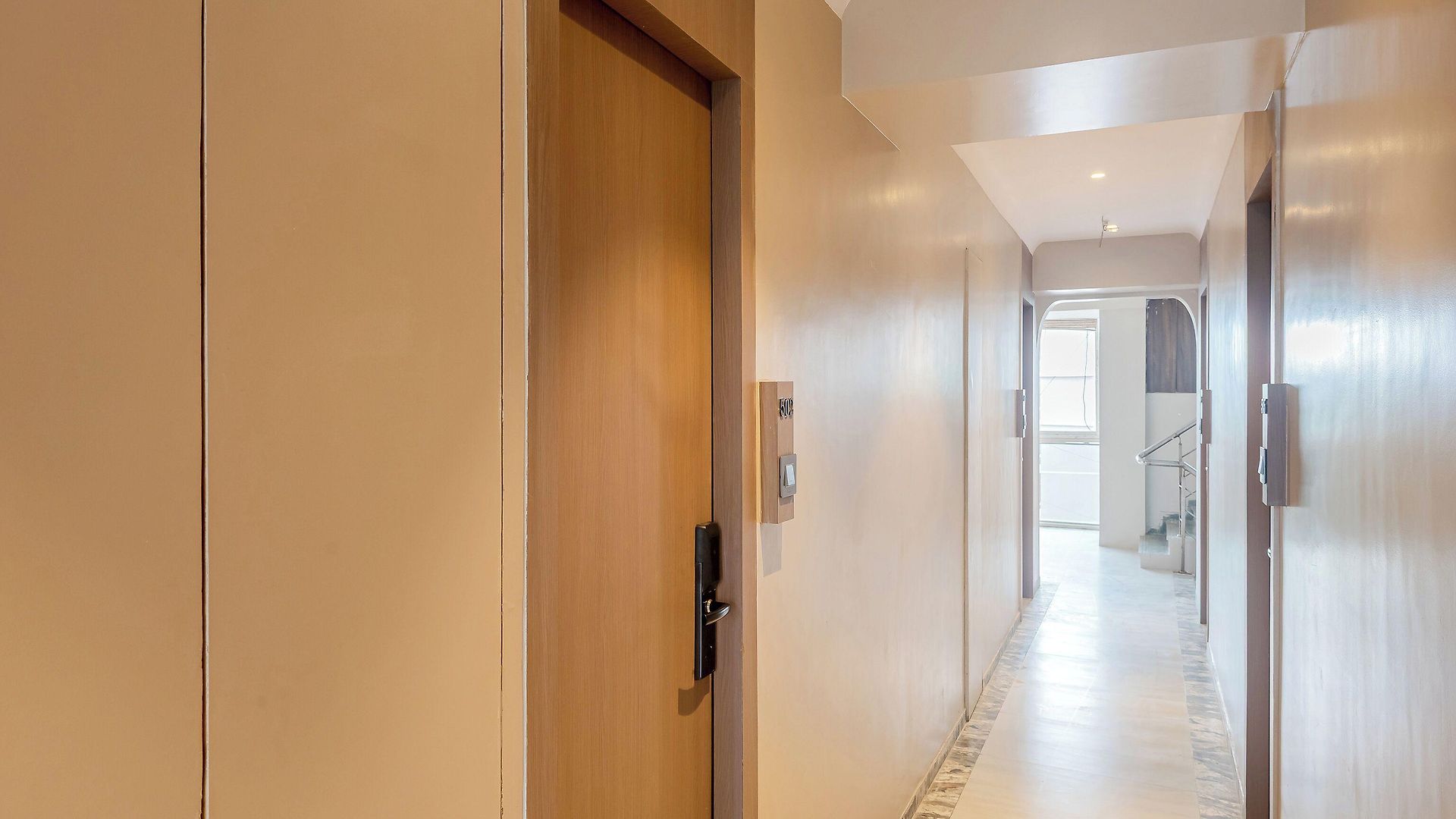 Aura - Near Malad Link Road 3*