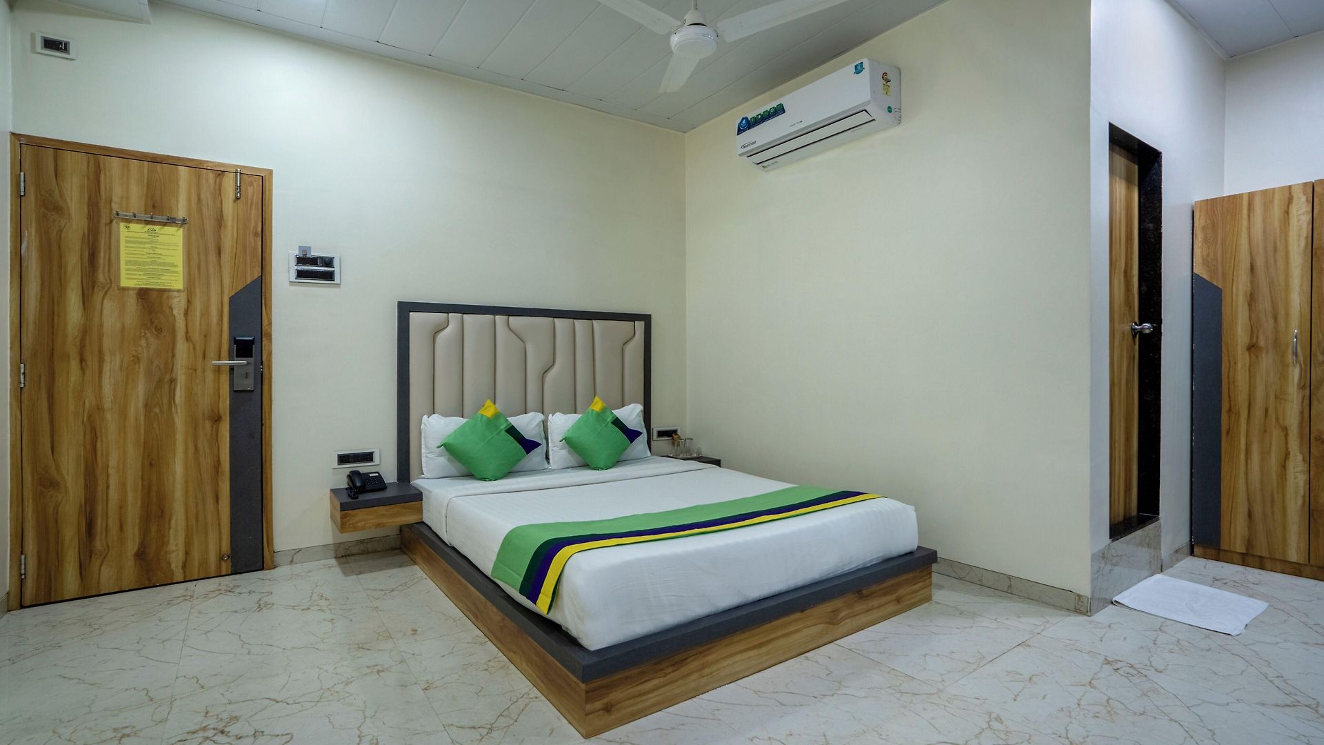 Treebo Zaid International Powai
