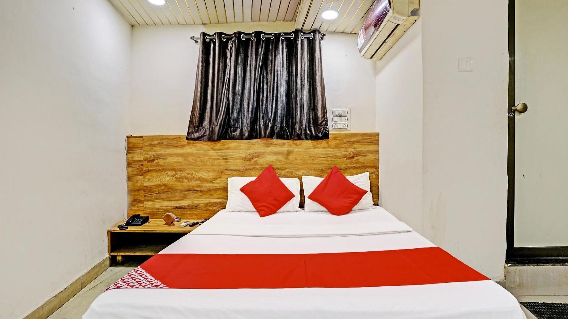 Oyo Flagship Satyam Palace Hotel