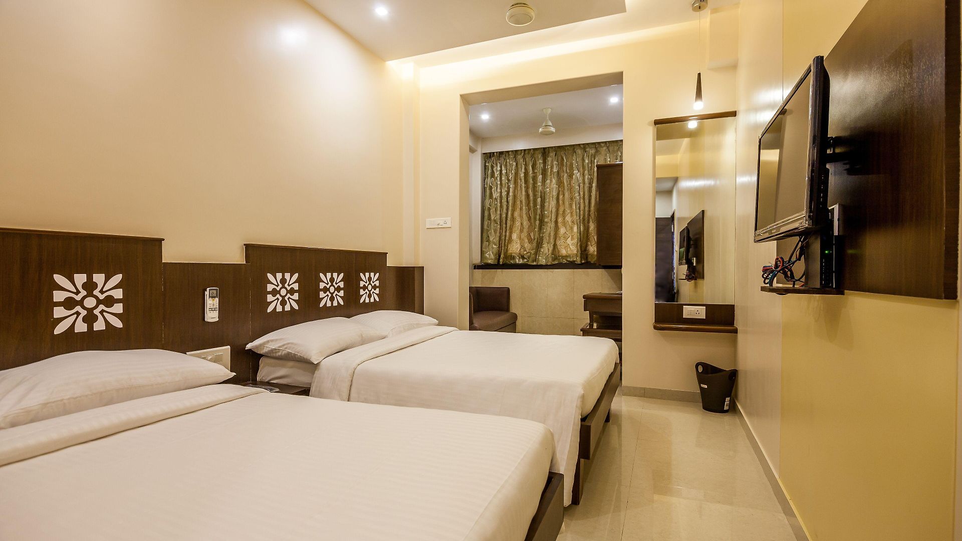 - Dadar Guest house *