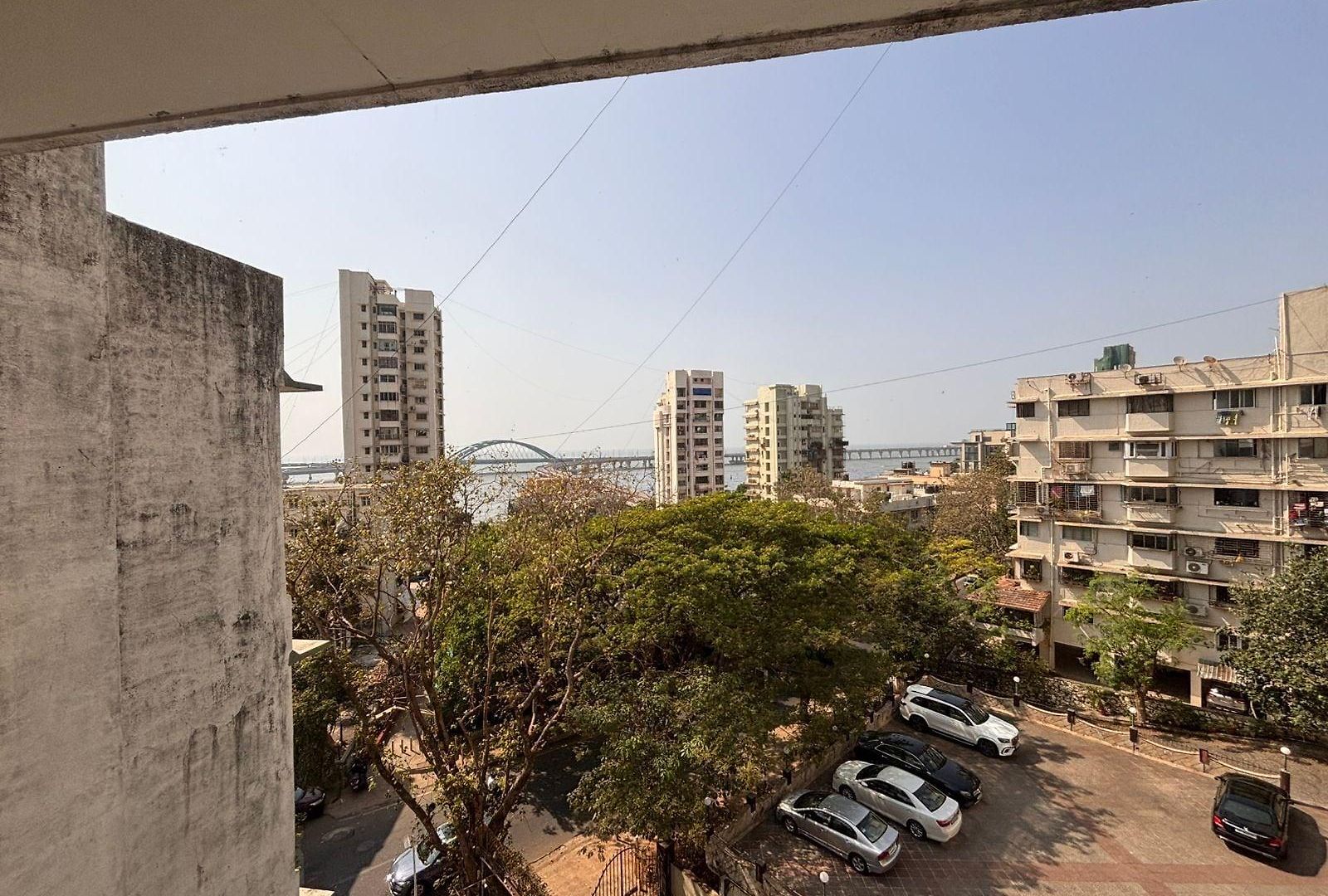 Hiltop 3* Mumbai