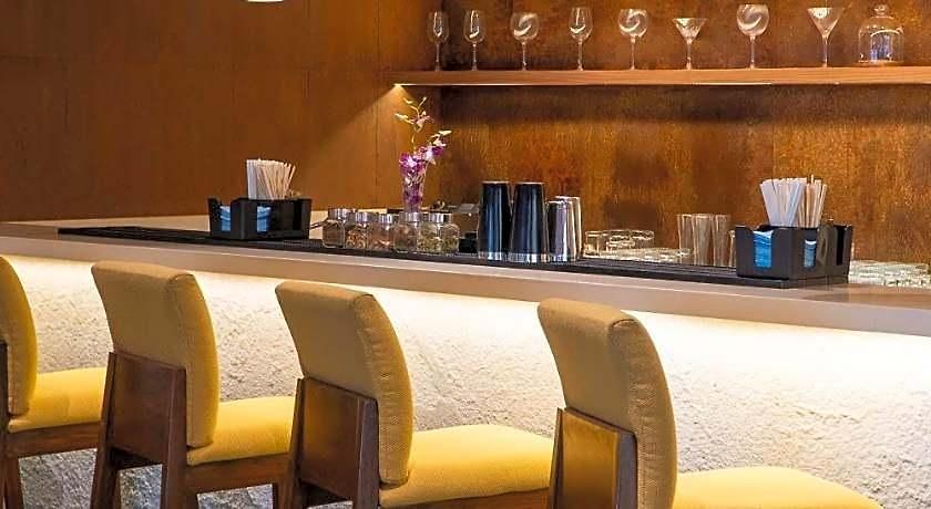 Hotel Bawa Bandra 3*