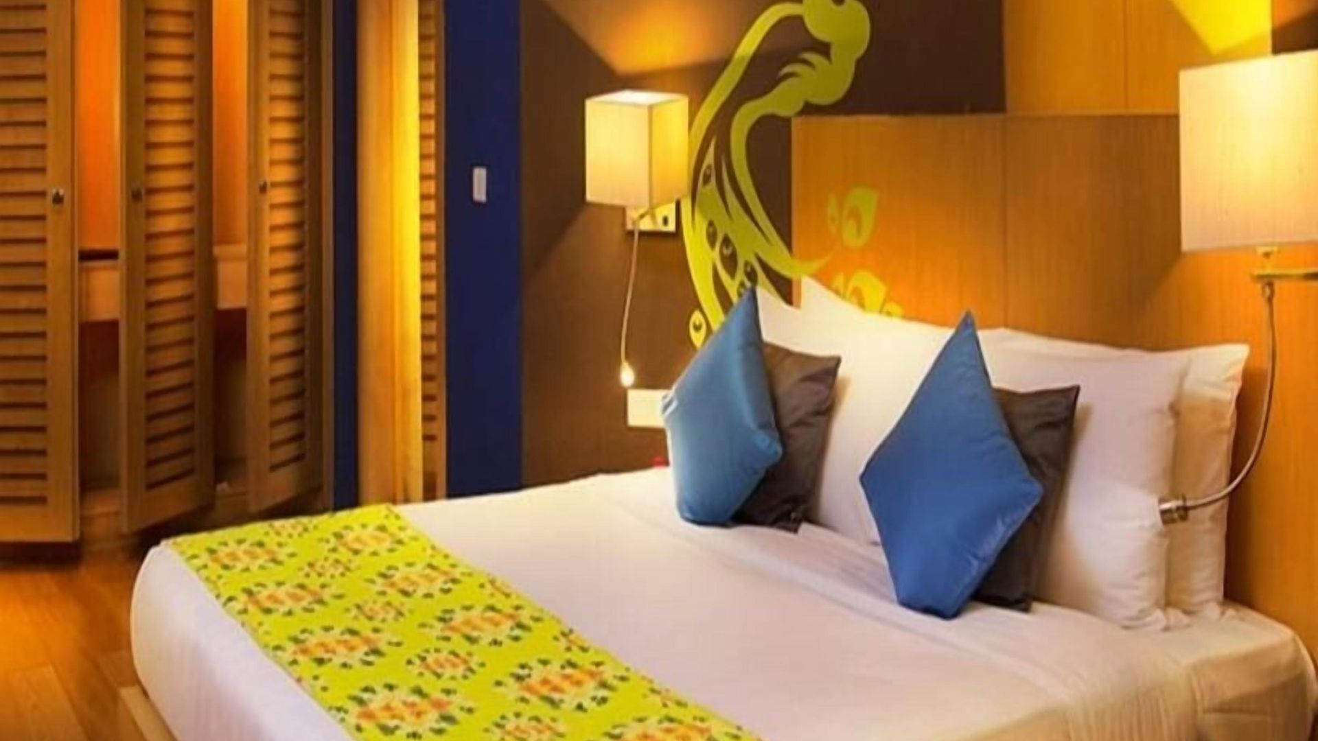 The Beatle 4* Mumbai