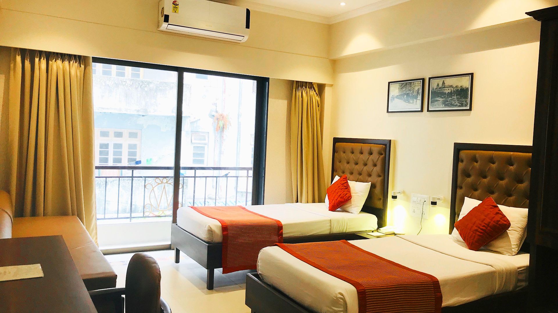 Hotel West End Opp Hospital