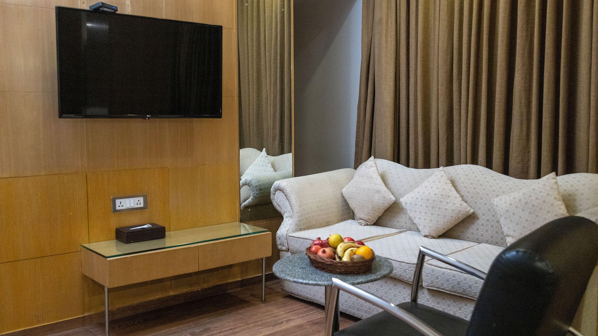 Hotel Ramee Guestline Dadar