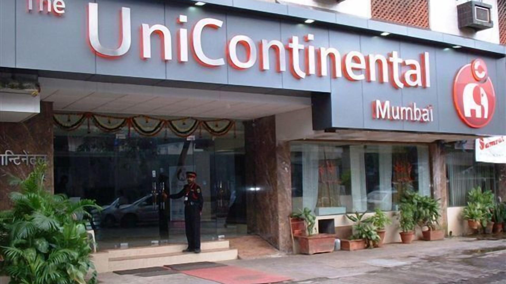 Unicontinental Hotel