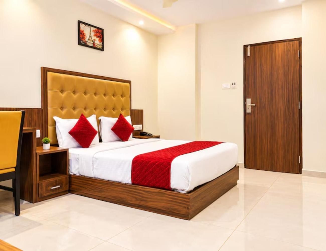 Hotel Bkc Garden - Near Jio Convention Mumbai
