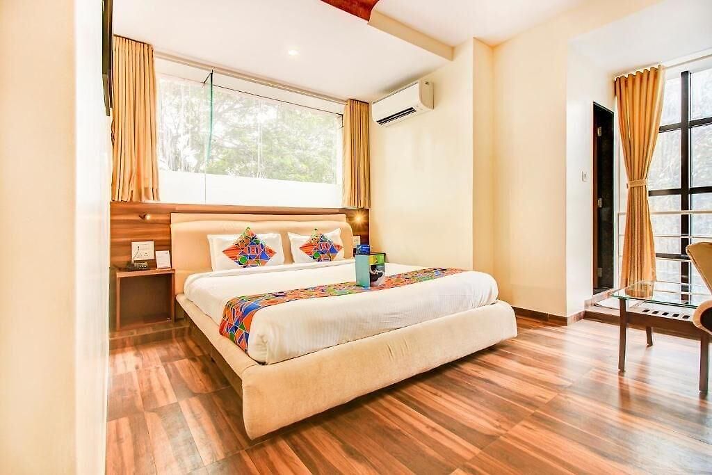 Hotel Fabhotel Axis International - Nr International Airport