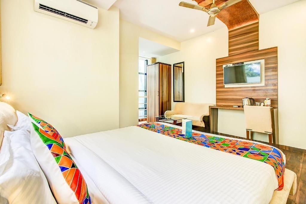 Fabhotel Axis International - Nr International Airport Mumbai