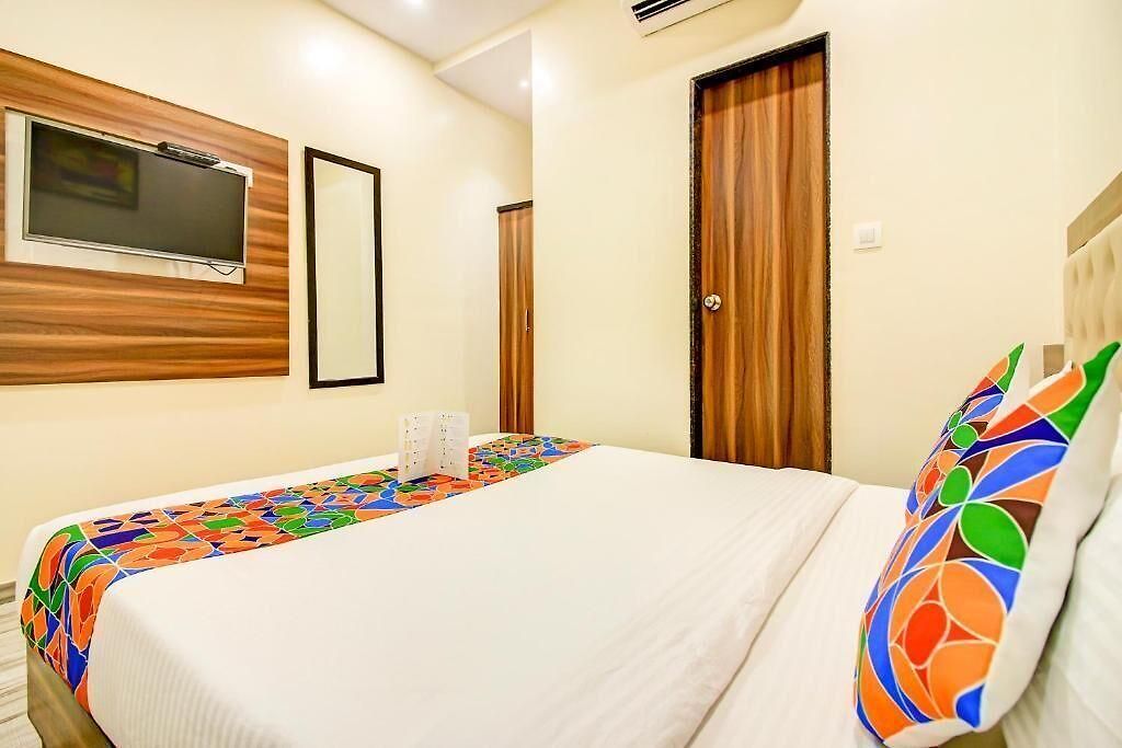 Hotel Fabhotel Axis International - Nr International Airport