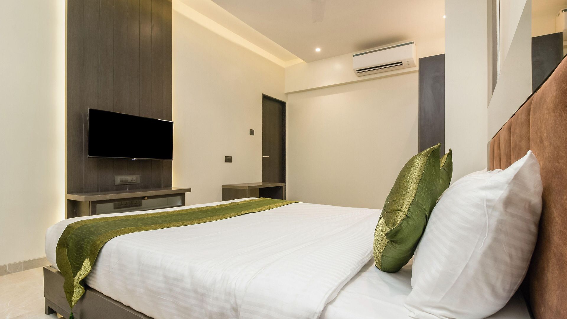 Hotel Oyster By Glitz 3*