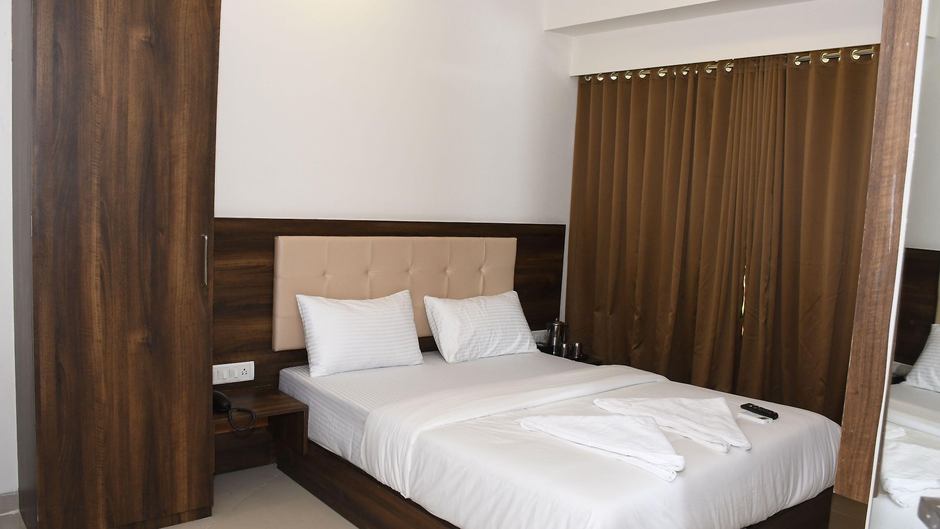 Hotel Precious Pearl 2*