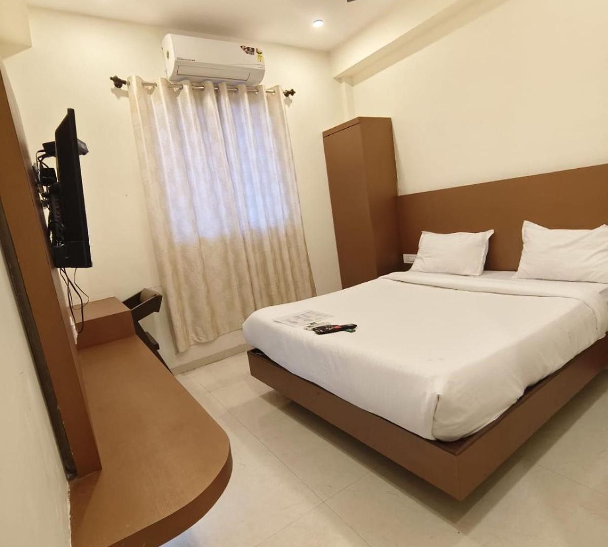 Hotel Grace V