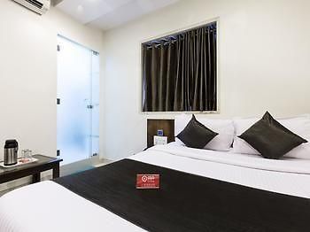 Causeway, Colaba *