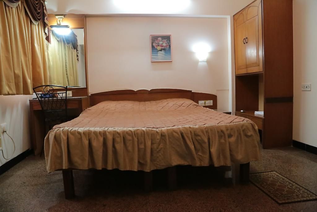Karan Palace Hotel