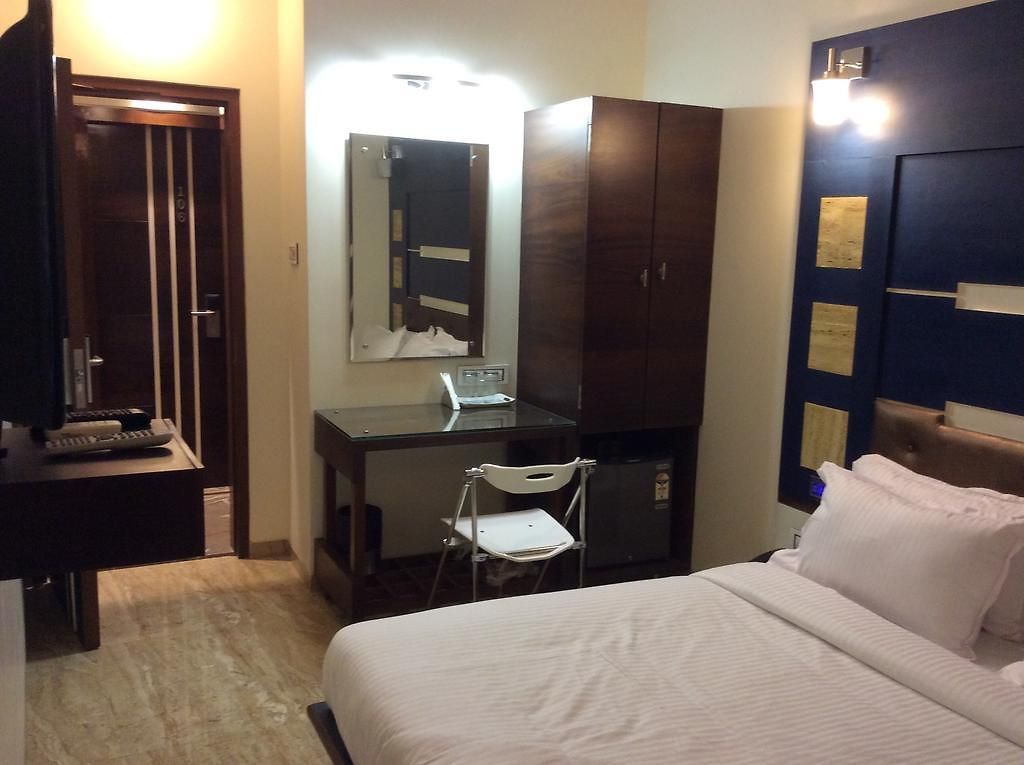 Sapna Hotel