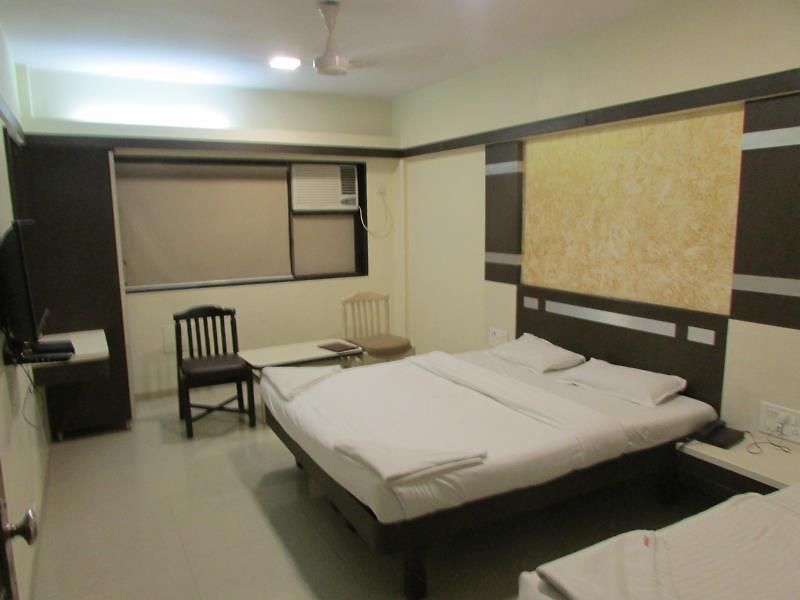 Hotel Sahar Internartional