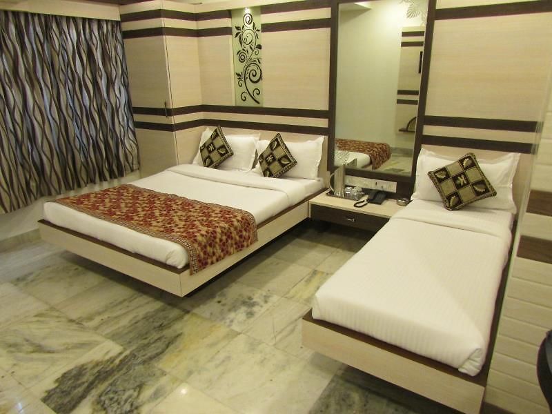 Hotel Oc Residency Mumbai