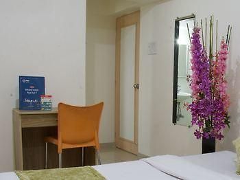 Hotel Oyo Powai View 3*