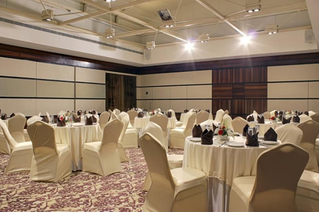 Hotel The Sahil 4*
