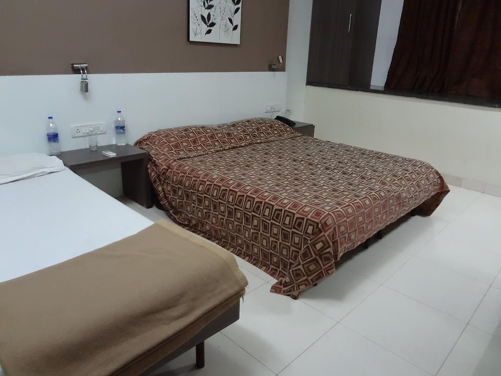 Hotel Samrat