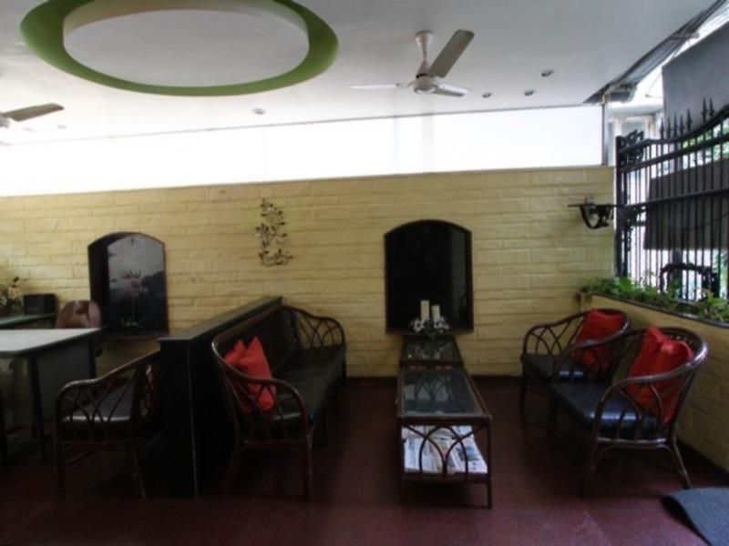 Treebo Trend New Castle Mumbai