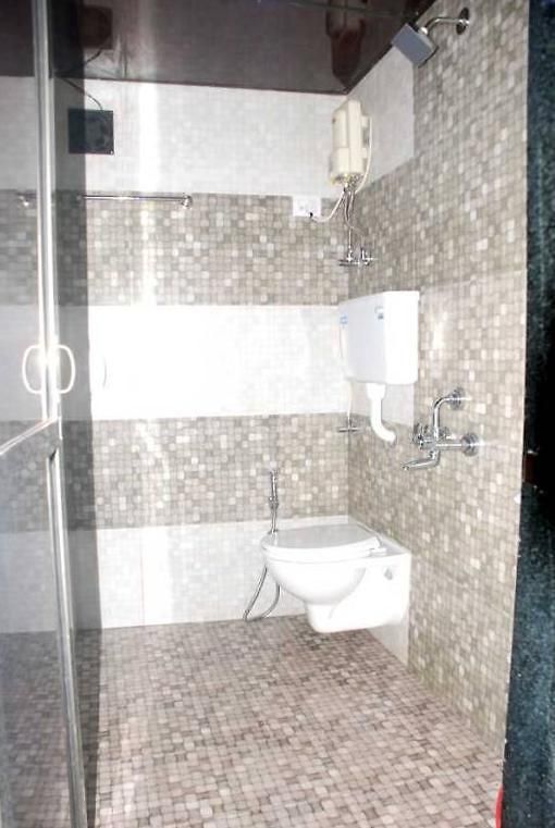 Fabhotel Adore Mumbai
