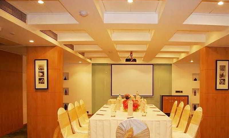 The Regale By Tunga Hotel