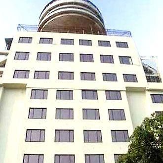 The Ambassador, Marine Drive, 4*