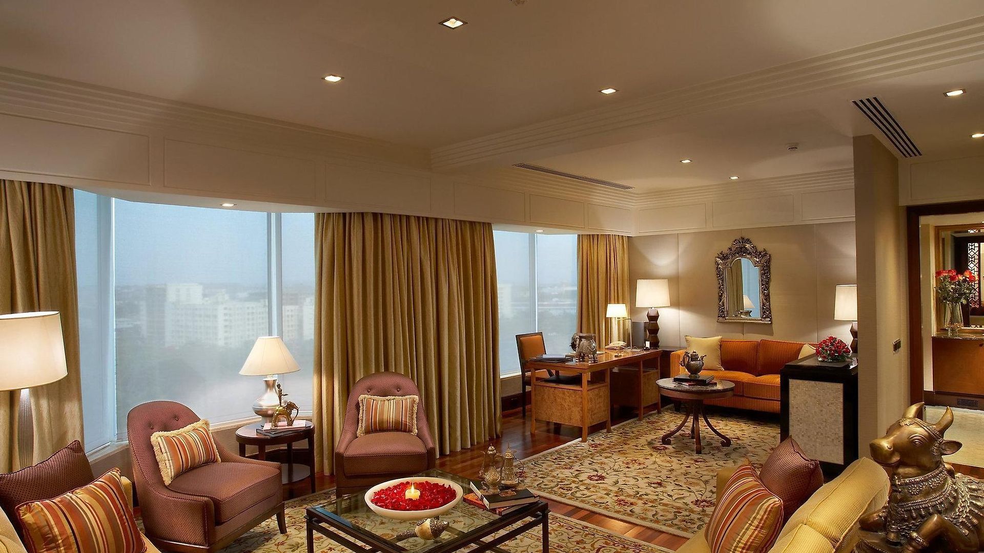 The Leela Hotel 5*