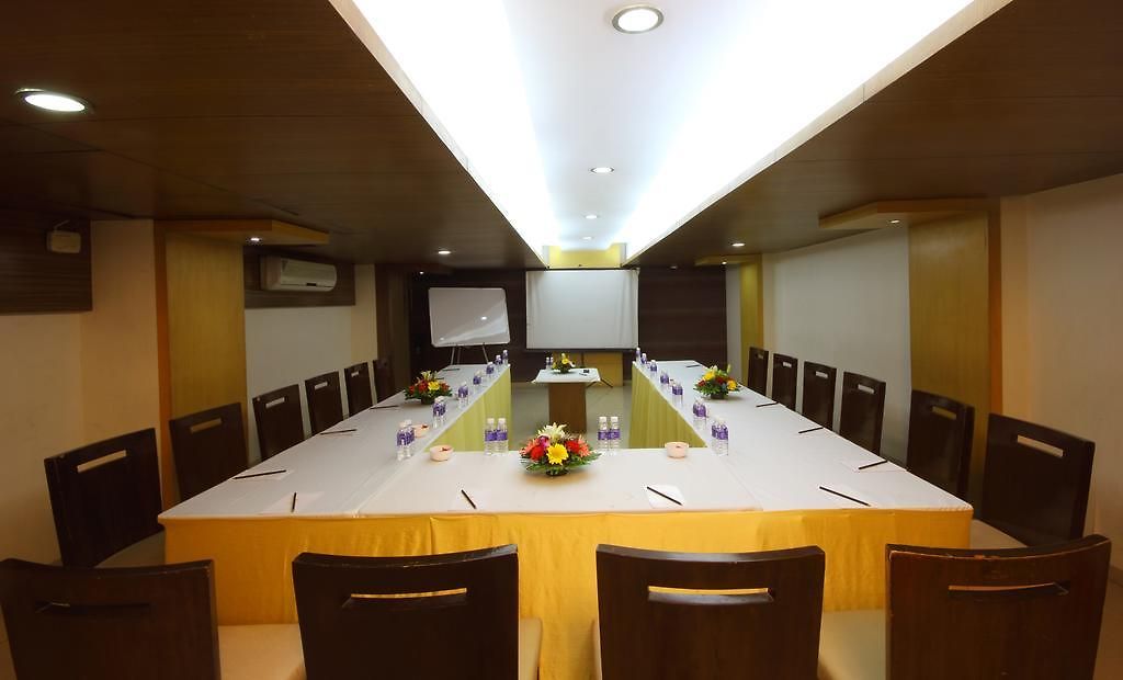 Hotel Vihang's