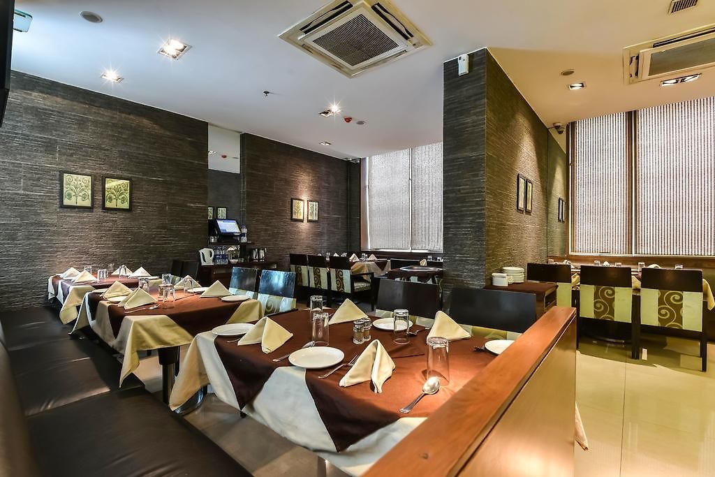 Hotel Landmark Residency