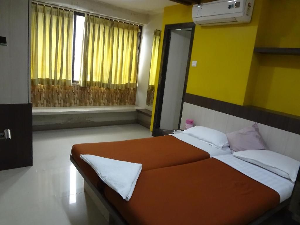 Hotel Crescent Mumbai
