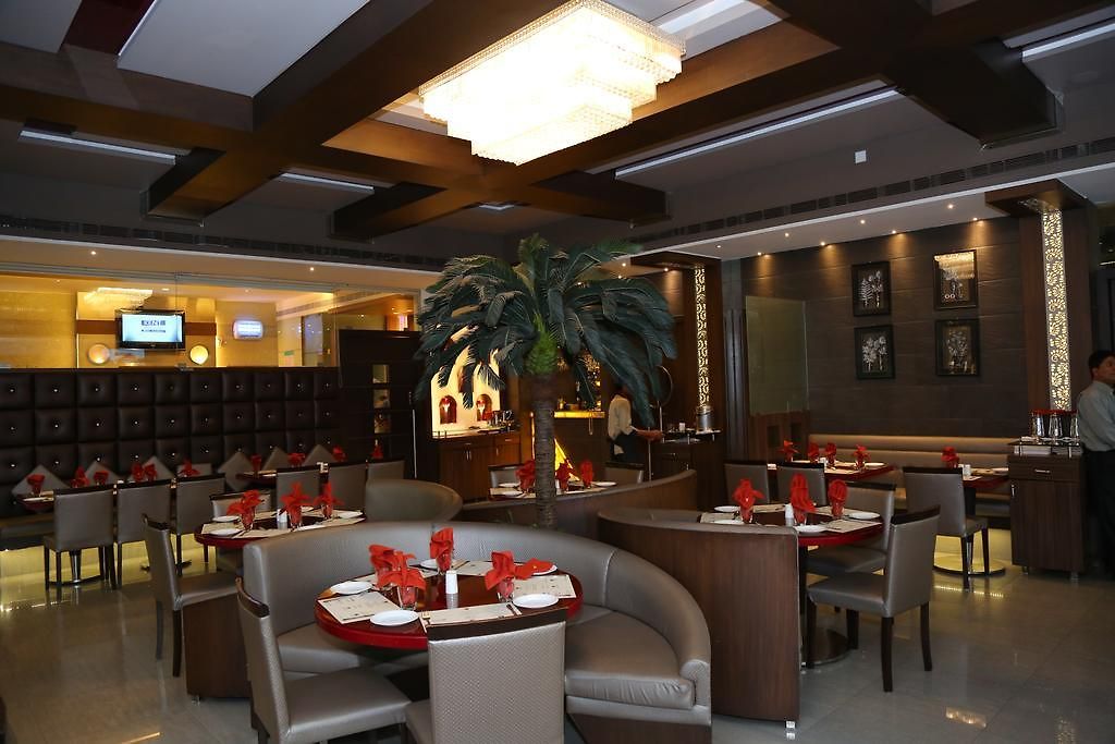 Hotel Vihang's 3*