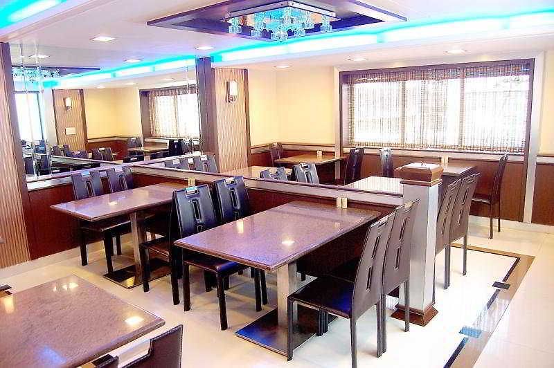 Manama Hotel 3*
