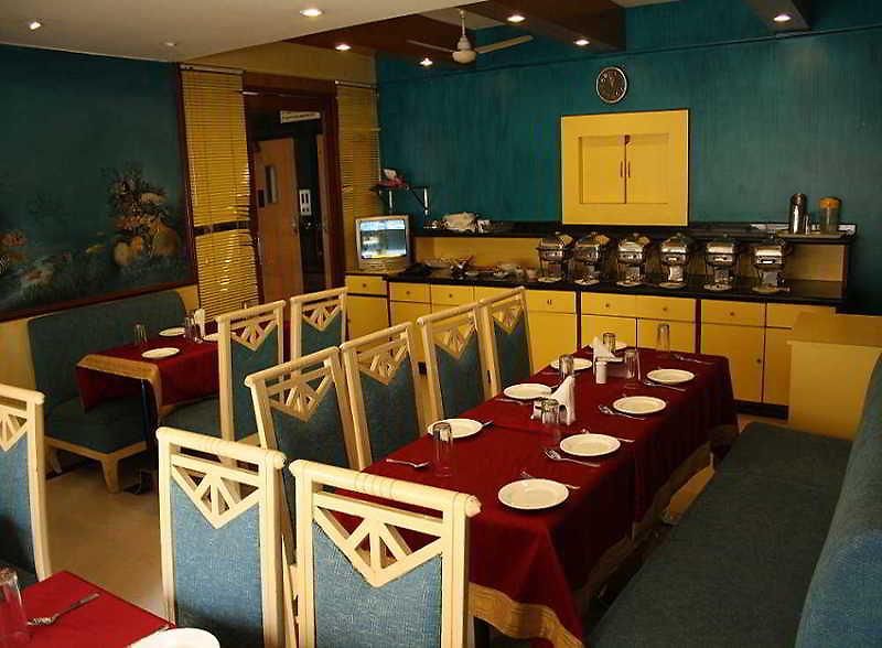 Imperial Executive Hotel 3*