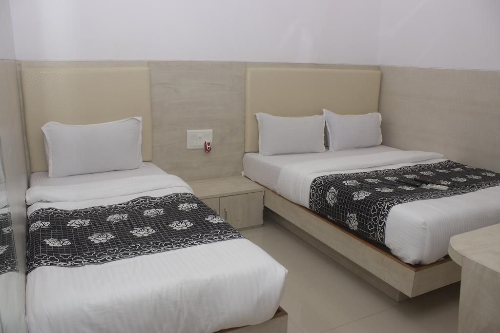 Kf Residency Hotel 2*
