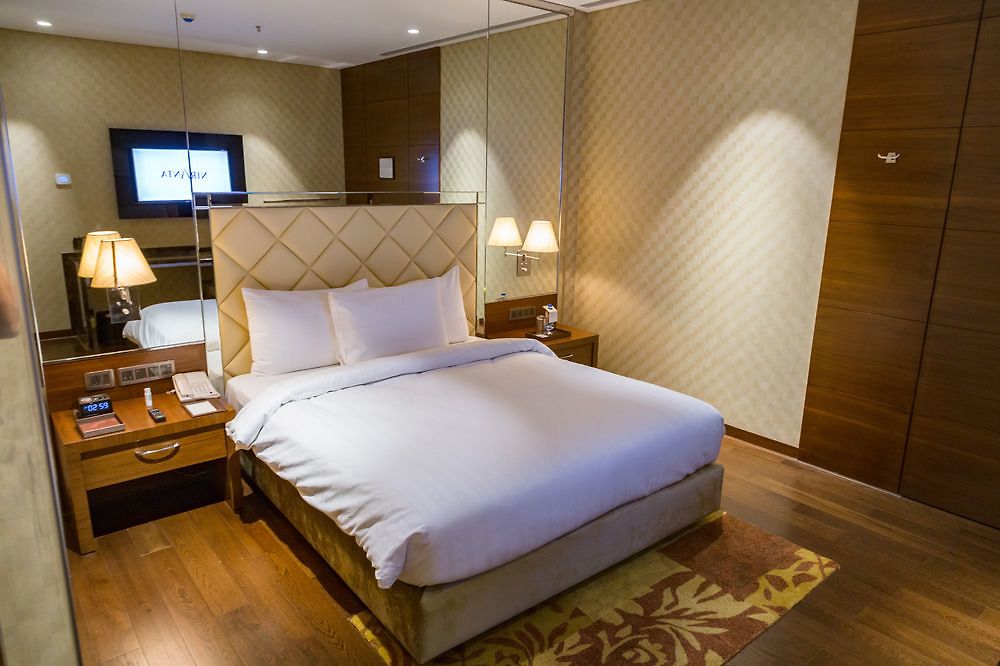 Hotel Niranta Transit Airport - At Arrivals Mumbai
