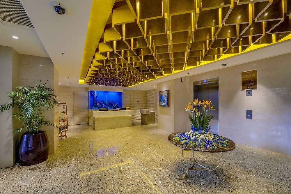 Niranta Airport Transit & Lounge Terminal 2 Arrivals/landside
