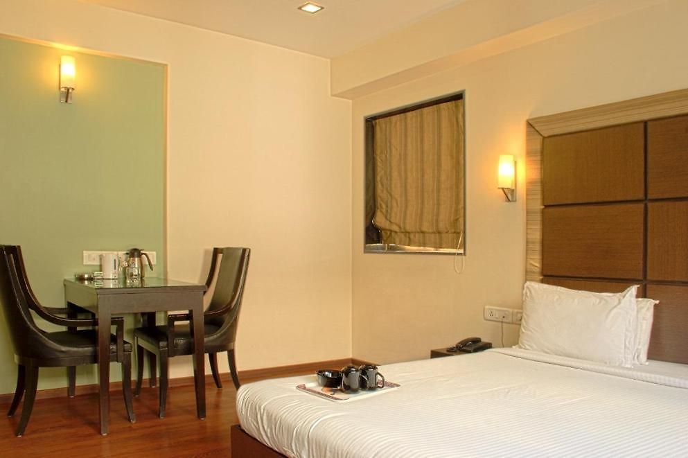 Amigo 2* Mumbai