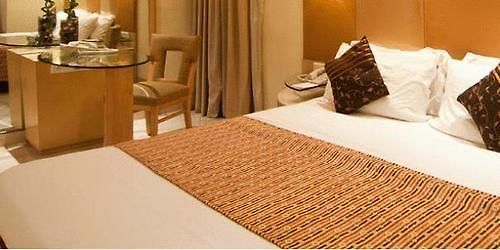 Ascot Hotel 3*