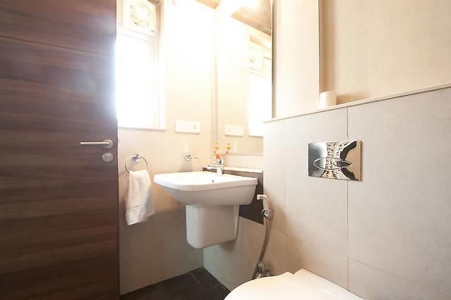 Go Business Stay-kohinoor, Near Bkc