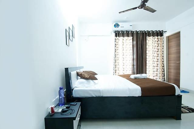 Go Business Stay-kohinoor, Near Bkc