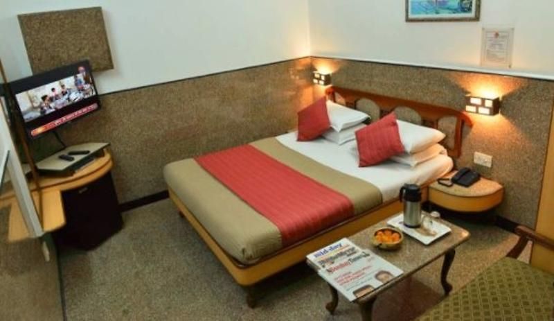 Royal Castle Hotel
